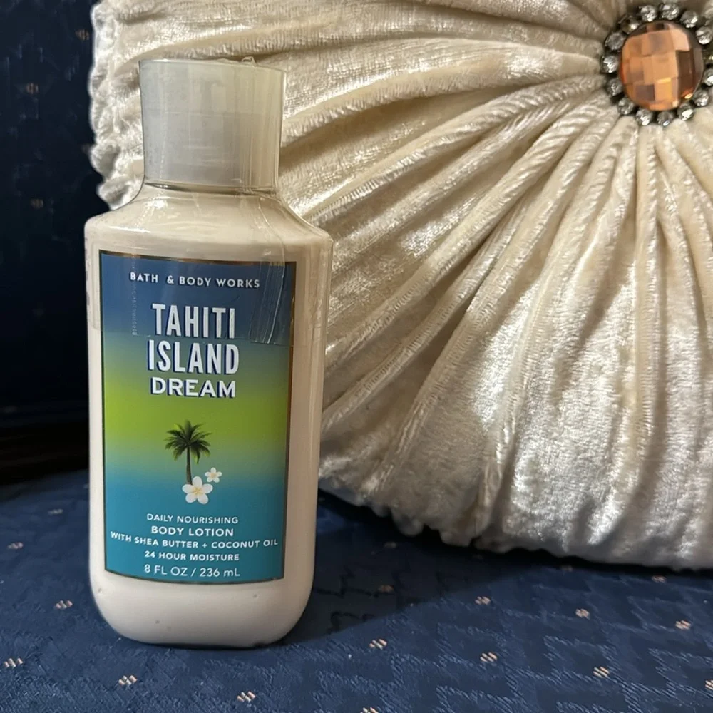 BATH & BODY WORKS SET. . . TAHITI ISLAND DREAM SCENT - Picture 5 of 6